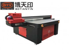 博天印UV平板打印机 工业批量生产 速度与精度完美结合