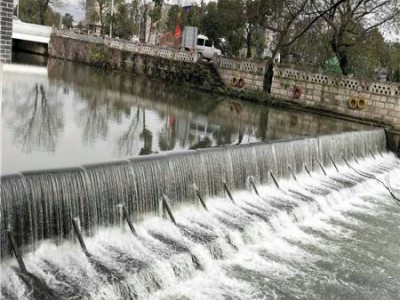 液压钢坝部件 河渠道景观翻板闸门 