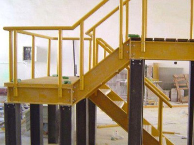 启东施工安全爬梯 玻璃钢梯子 电工