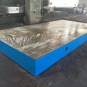 铸铁平板材质-「运昌机械」焊接平台|方箱型@天津